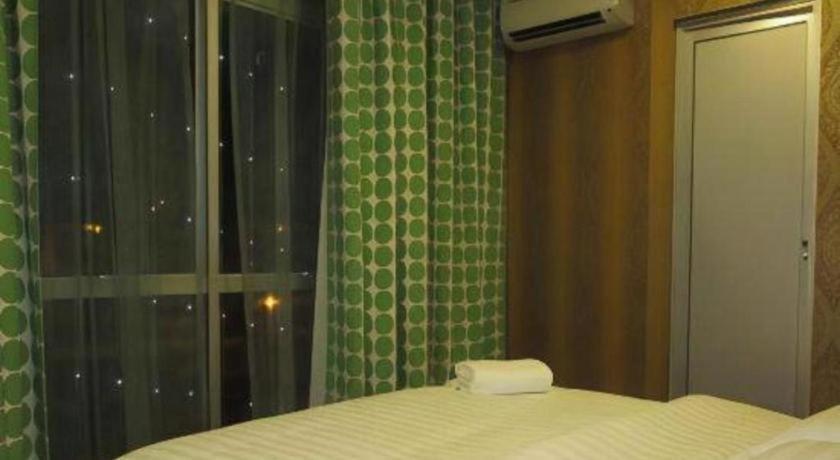 Hotel Zamburger Enstek سيبانغ المظهر الخارجي الصورة